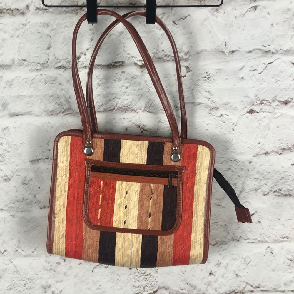 Nwot Multicolored Straw Spring/Summer Styl